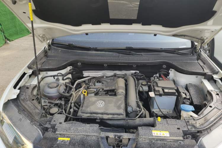 Used Jetta VS5 2023 280TSI Manual Entry-Level Model Engine Bay