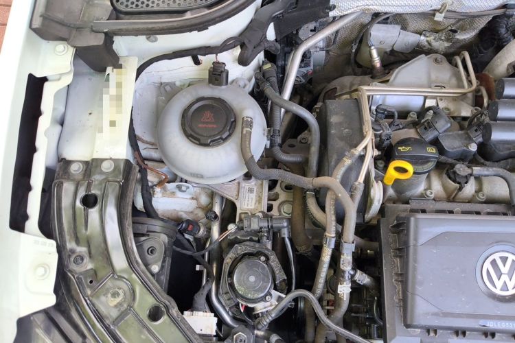 Used Jetta VS5 2023 280TSI Manual Enjoyment Version Engine Bay Right