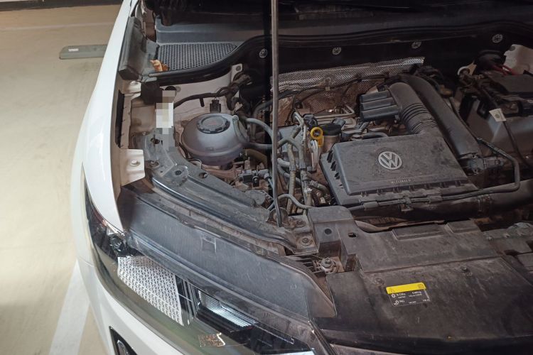 Used Jetta VS5 2023 280TSI Automatic Enjoyment Model Engine Bay Right