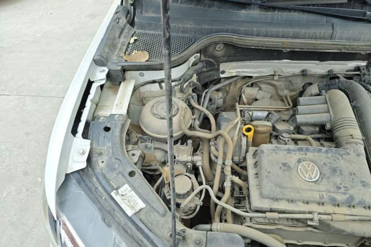 Used Jetta VS5 2023 280TSI Automatic Trend Edition Engine Bay Right