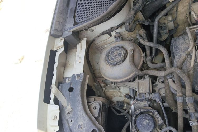 Used Jetta VS5 2023 280TSI Automatic Trend Edition Engine Bay Right