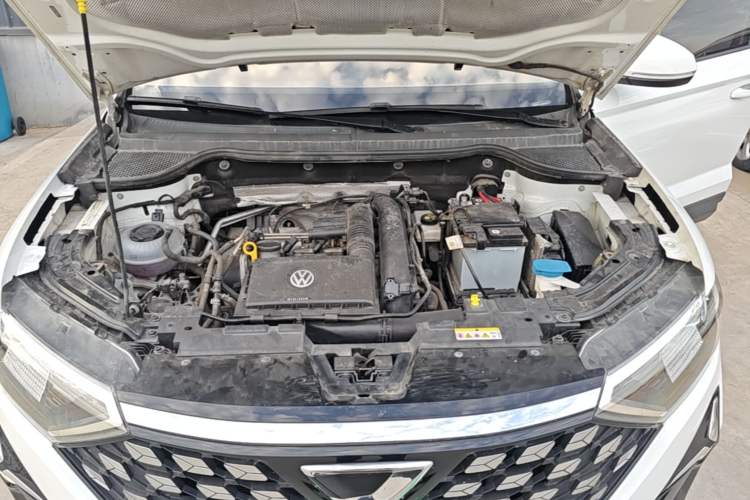 Used Jetta VS5 2023 280TSI Automatic Trend Edition Engine Bay