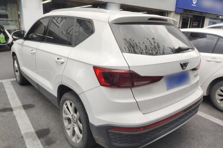 Used Jetta VS5 2023 280TSI Automatic Trend Edition Exterior 2