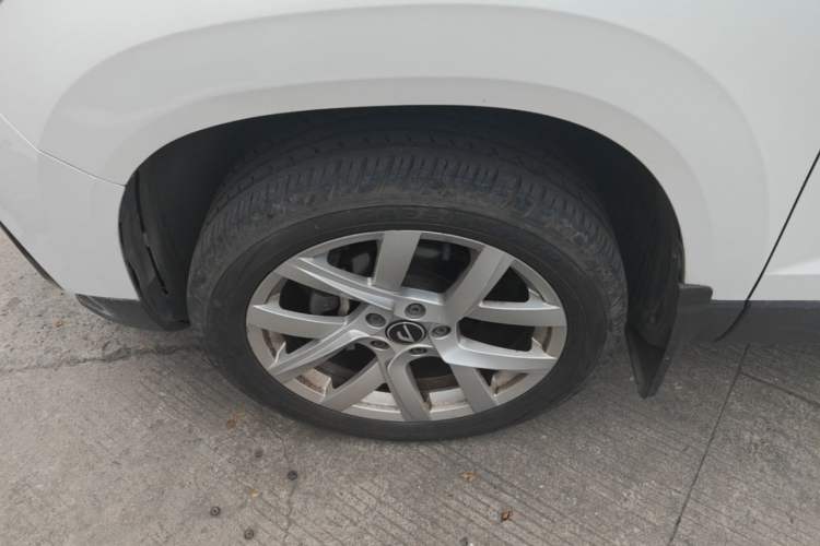Used Jetta VS5 2023 280TSI Manual Entry-Level Model Exterior 4