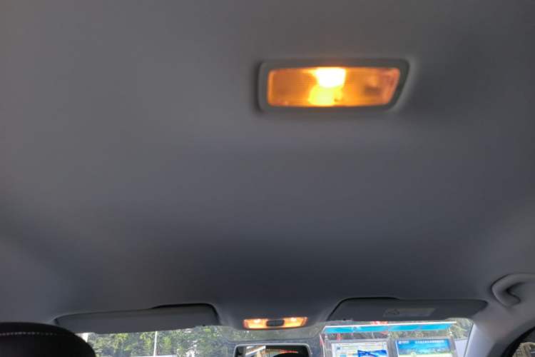 Used Jetta VS5 2023 280TSI Manual Entry-Level Model Headliner