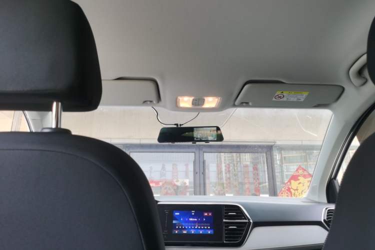 Used Jetta VS5 2023 280TSI Automatic Trend Edition Headliner