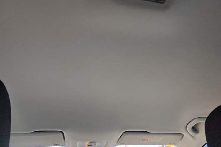 Used Jetta VS5 2023 280TSI Automatic Trend Edition Headliner