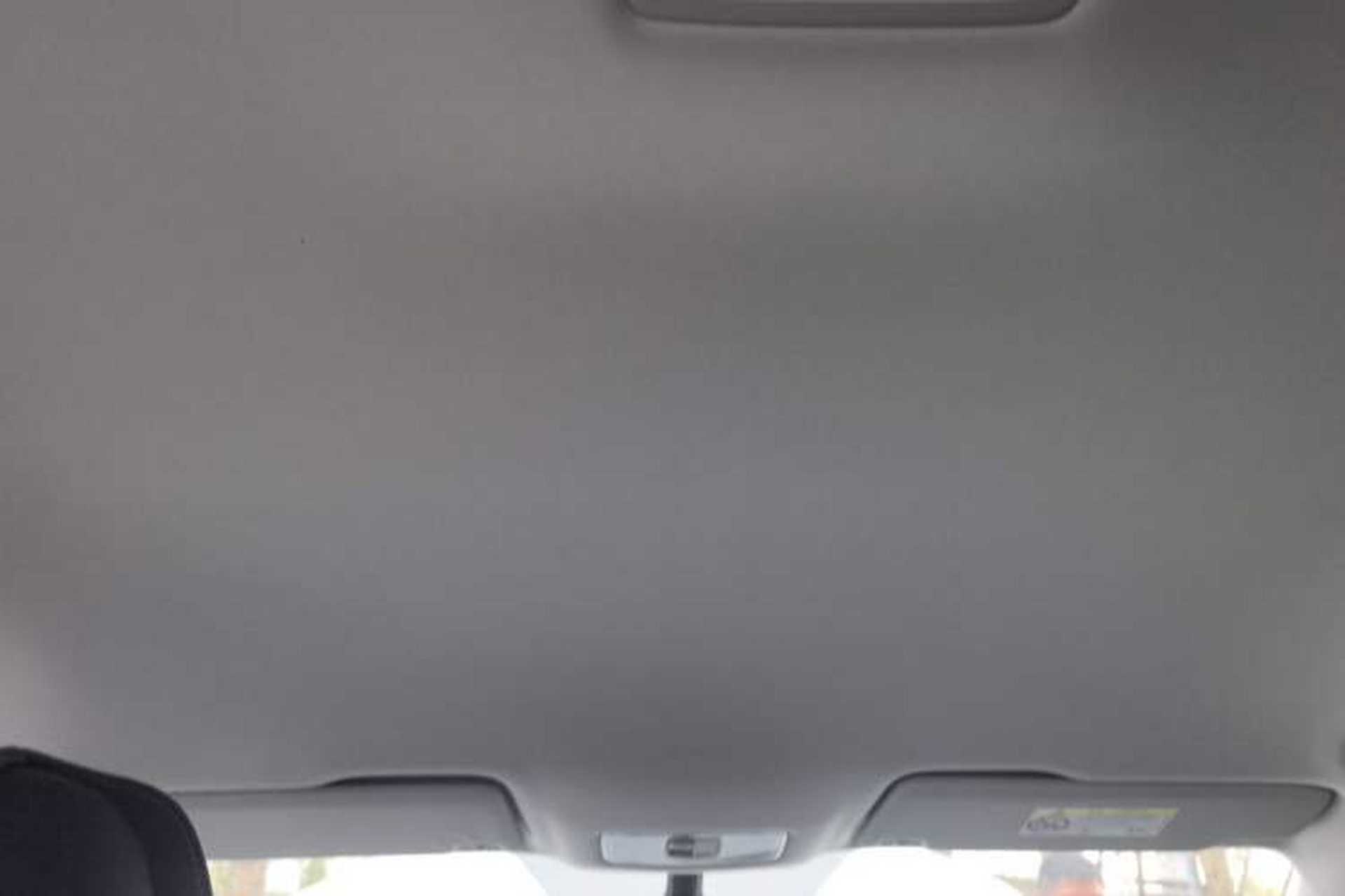 Used Jetta VS5 2023 280TSI Automatic Trend Edition Headliner