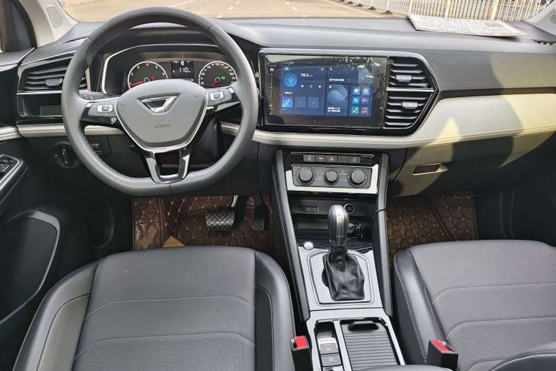 Used Jetta VS5 2023 280TSI Automatic Enjoyment Model Interior 1