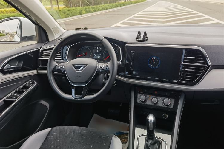 Used Jetta VS5 2023 280TSI Automatic Trend Edition Interior 5