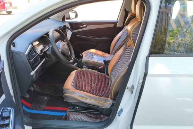 Used Jetta VS5 2023 280TSI Manual Enjoyment Version Left Front Seat