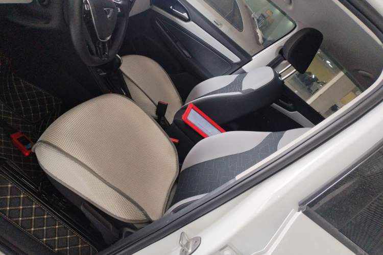 Used Jetta VS5 2023 280TSI Automatic Trend Edition Left Front Seat
