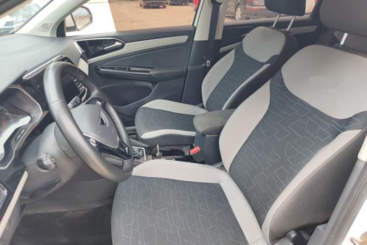 Used Jetta VS5 2023 280TSI Automatic Trend Edition Left Front Seat