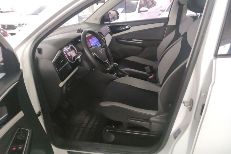 Used Jetta VS5 2023 280TSI Automatic Trend Edition Left Front Seat