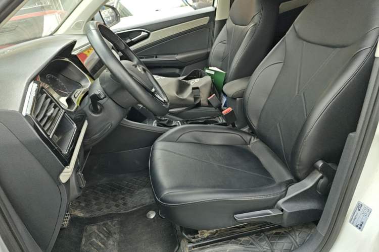Used Jetta VS5 2023 280TSI Automatic Trend Edition Left Front Seat
