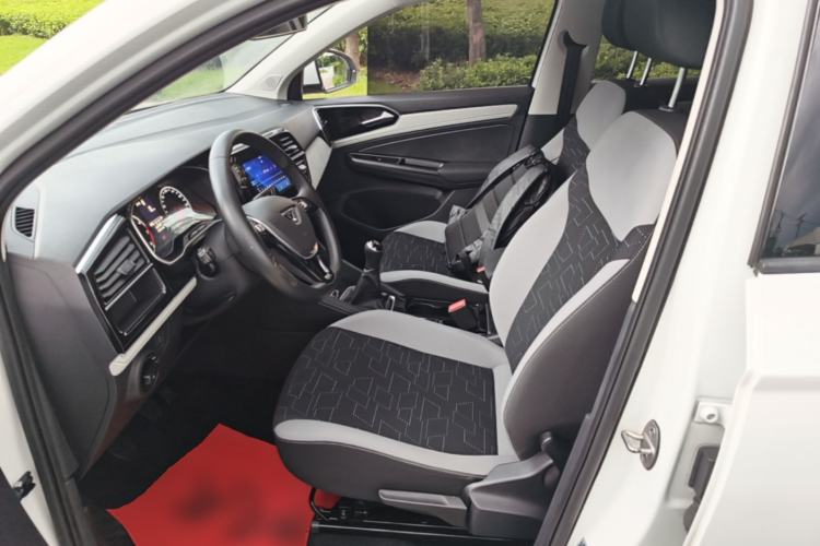 Used Jetta VS5 2023 280TSI Manual Entry-Level Model Left Front Seat