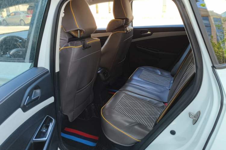 Used Jetta VS5 2023 280TSI Manual Enjoyment Version Left Rear Seat