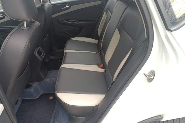 Used Jetta VS5 2023 280TSI Automatic Trend Edition Left Rear Seat