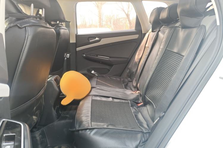 Used Jetta VS5 2023 280TSI Manual Entry-Level Model Left Rear Seat