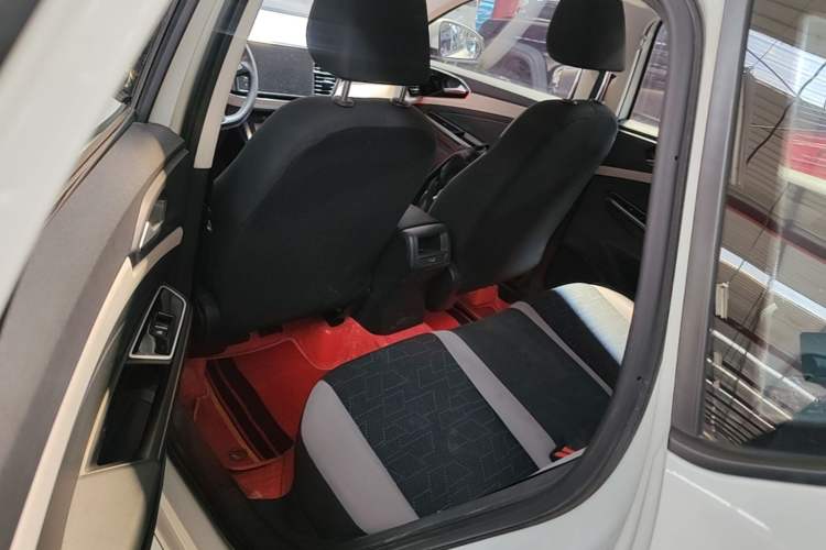 Used Jetta VS5 2023 280TSI Automatic Trend Edition Left Rear Seat