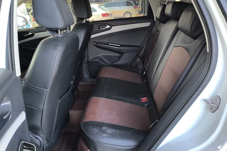 Used Jetta VS5 2023 280TSI Manual Entry-Level Model Left Rear Seat