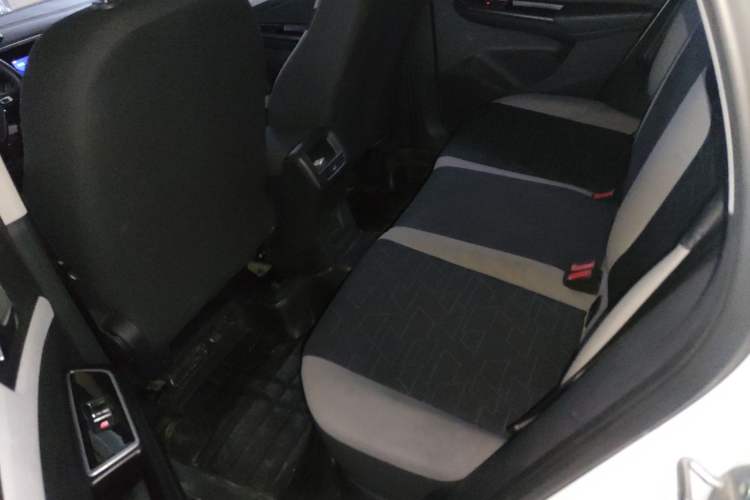 Used Jetta VS5 2023 280TSI Automatic Trend Edition Left Rear Seat