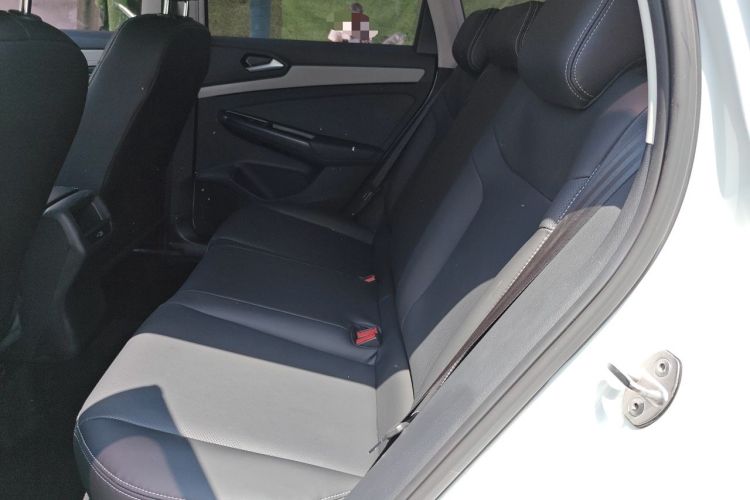 Used Jetta VS5 2023 280TSI Automatic Trend Edition Left Rear Seat