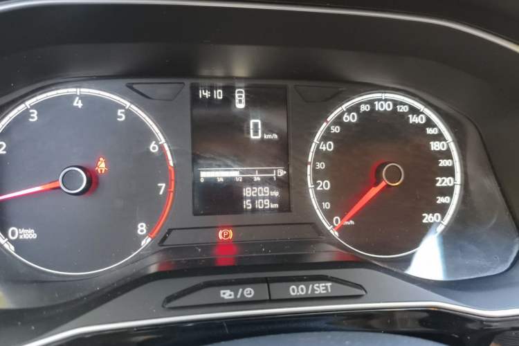 Used Jetta VS5 2023 280TSI Manual Enjoyment Version Odometer Close Up