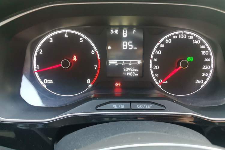 Used Jetta VS5 2023 280TSI Automatic Enjoyment Model Odometer Close Up