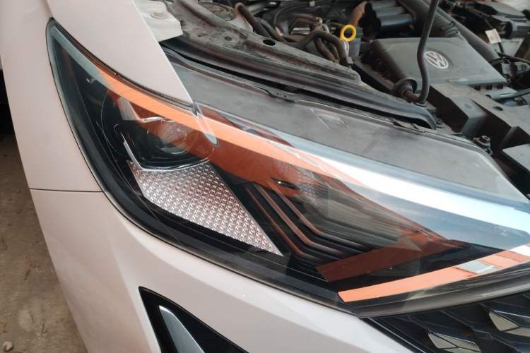 Used Jetta VS5 2023 280TSI Automatic Glory Edition Right Front Headlight