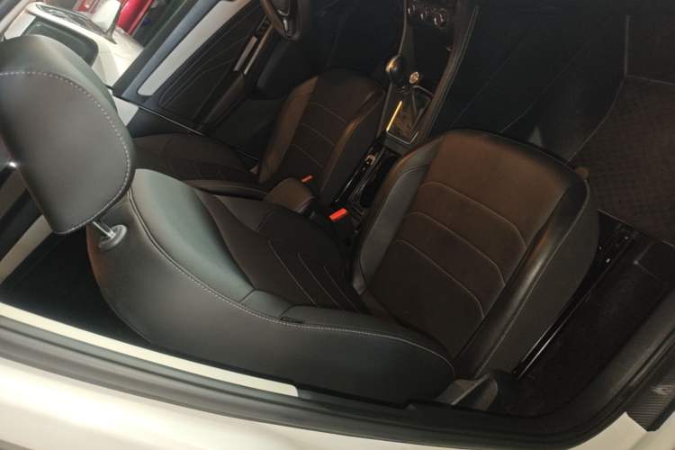 Used Jetta VS5 2023 280TSI Automatic Enjoyment Model Right Front Seat