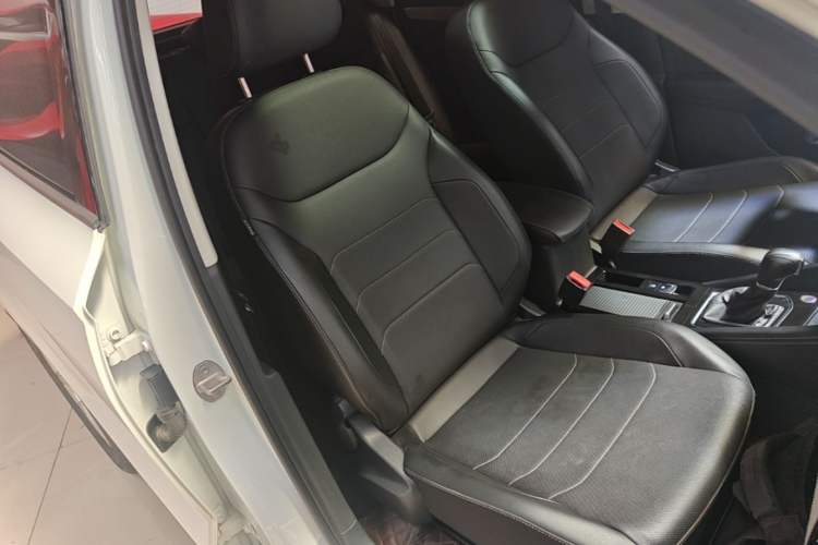 Used Jetta VS5 2023 280TSI Automatic Enjoyment Model Right Front Seat