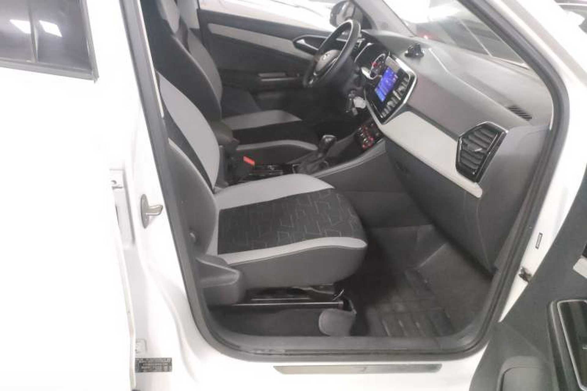 Used Jetta VS5 2023 280TSI Automatic Trend Edition Right Front Seat