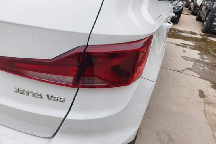Used Jetta VS5 2023 280TSI Automatic Trend Edition Right Rear Taillight