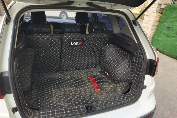Used Jetta VS5 2023 280TSI Manual Entry-Level Model Trunk