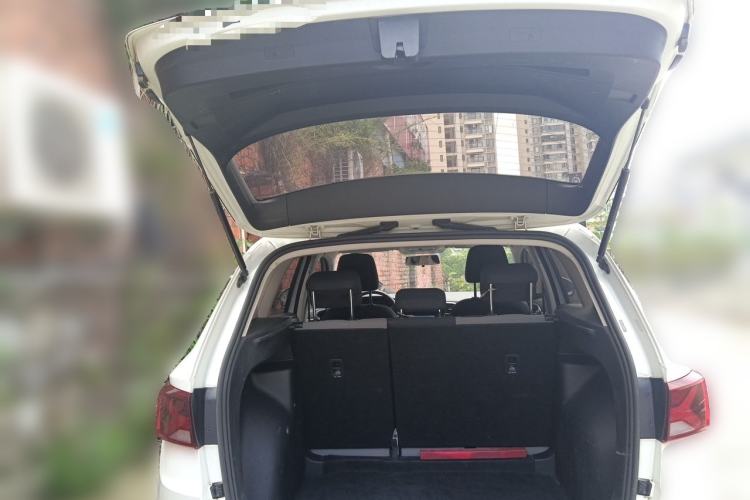 Used Jetta VS5 2023 280TSI Automatic Trend Edition Trunk