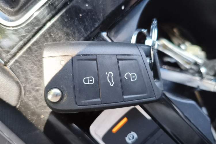Used Jetta VS5 2023 280TSI Manual Enjoyment Version Vehicle Key