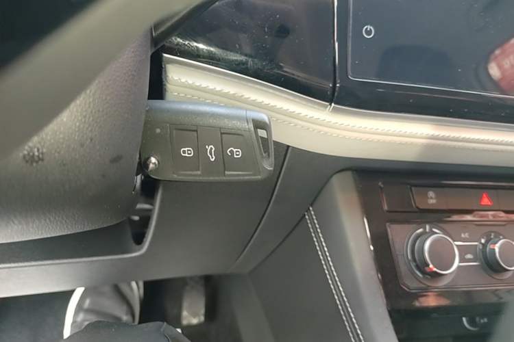 Used Jetta VS5 2023 280TSI Automatic Trend Edition Vehicle Key