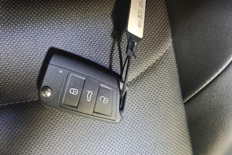 Used Jetta VS5 2023 280TSI Automatic Enjoyment Model Vehicle Key