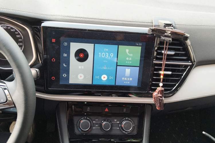 Used Jetta VS5 2024 280TSI Manual Pioneer Edition Audio And AC Panel