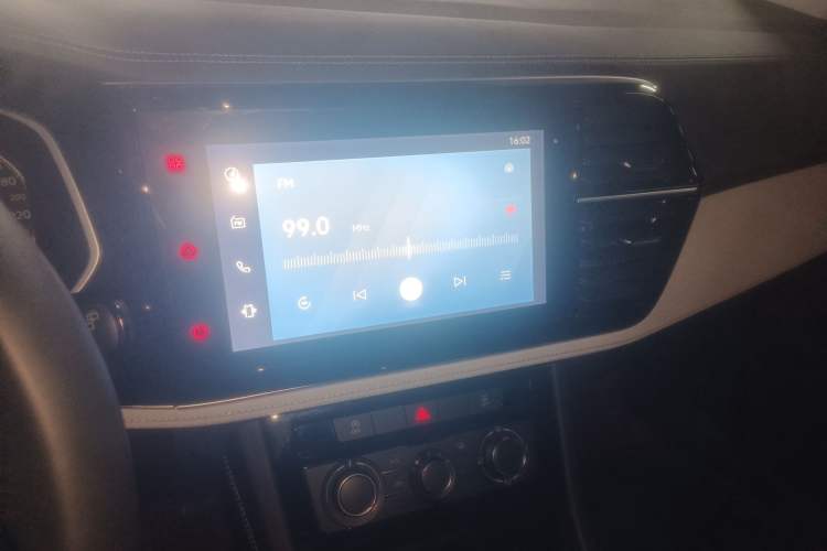 Used Jetta VS5 2024 280TSI Automatic Pioneer Edition Audio And AC Panel