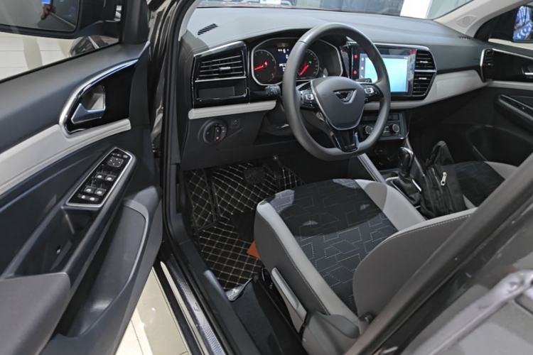 Used Jetta VS5 2024 Model, 5th Anniversary Edition Driver Seat