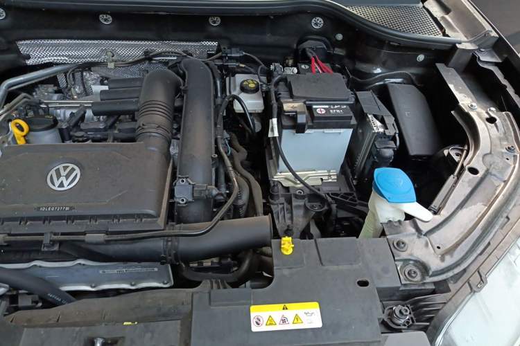 Used Jetta VS5 2024 280TSI Manual Pioneer Edition Engine Bay Left