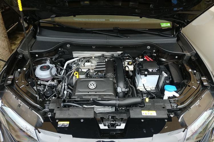 Used Jetta VS5 2024 280TSI Automatic Pioneer Edition Engine Bay