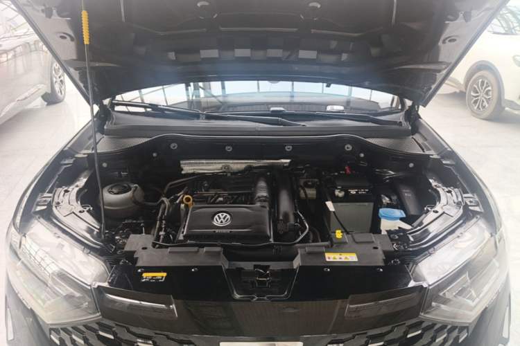 Used Jetta VS5 2024 280TSI Automatic Pioneer Edition Engine Bay