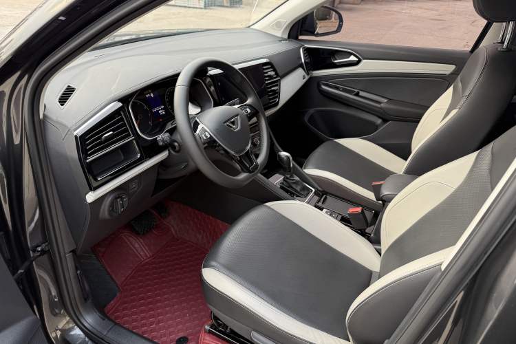 Used Jetta VS5 2024 280TSI Automatic Pioneer Edition Interior 1