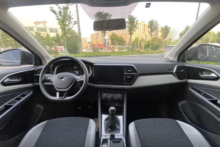 Used Jetta VS5 2024 280TSI Manual Pioneer Edition Interior 3