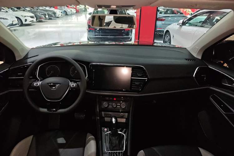 Used Jetta VS5 2024 280TSI Automatic Enjoyment Edition Interior 3