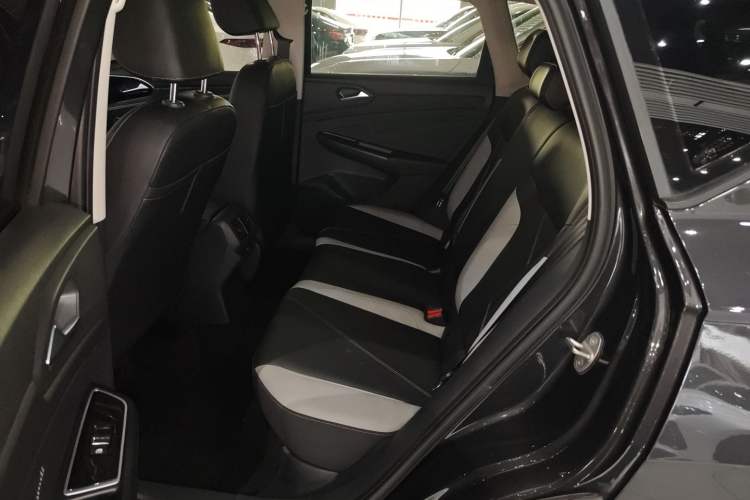 Used Jetta VS5 2024 280TSI Automatic Enjoyment Edition Interior 4
