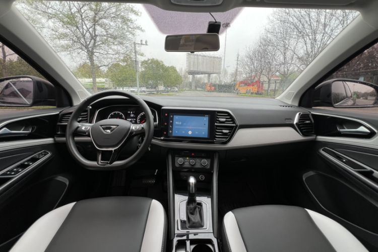 Used Jetta VS5 2024 280TSI Automatic Pioneer Edition Interior 6